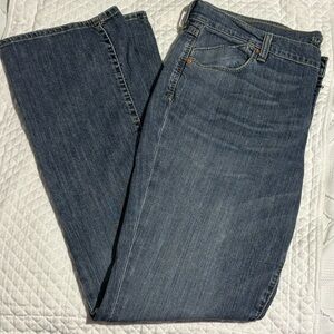 Old Navy “The Flirt” Straight Leg Jeans Women’s Size 16 Long EUC